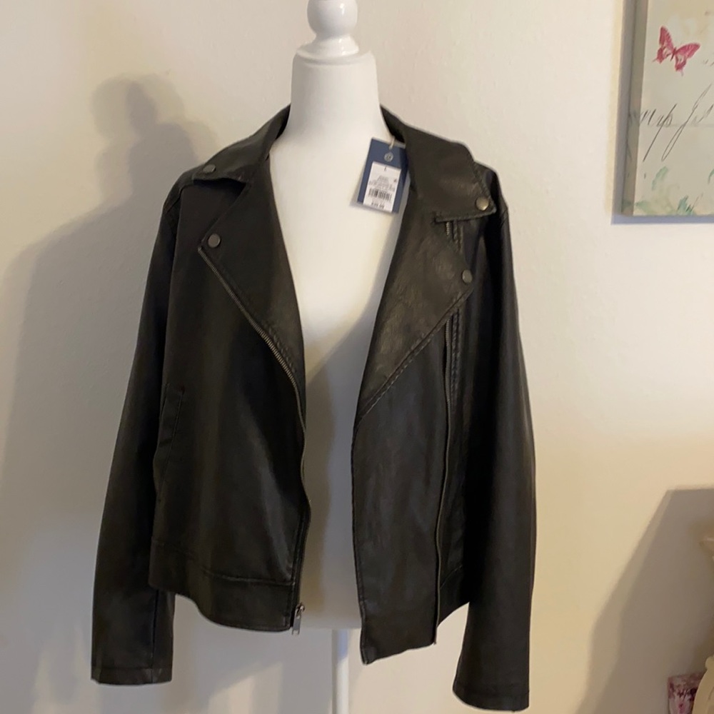 Universal Thread Black Jacket